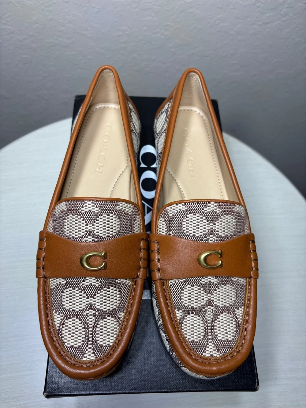 COACH Sculpted C Driver Loafers Signature Jacquard Cocoa Amber NIB
Size 6.5 - Picture 3 of 9